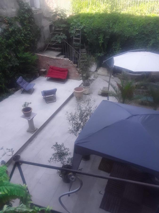 Loft Centre Ville กองจ์ ภายนอก รูปภาพ